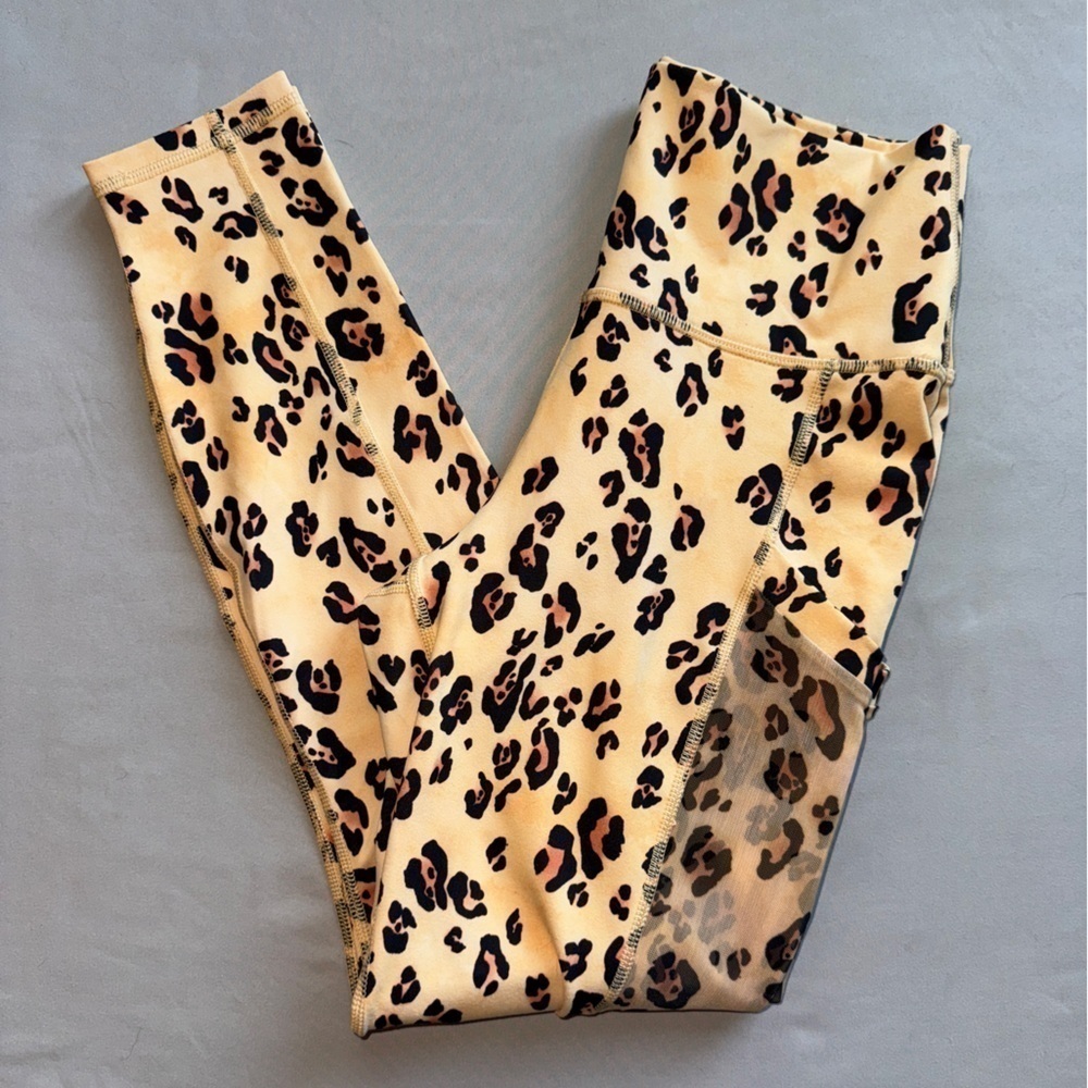 NWT Cheetah Print Fabletics Leggings
